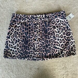 PacSun Leopard Print Mini Skirt in Brown and Pink